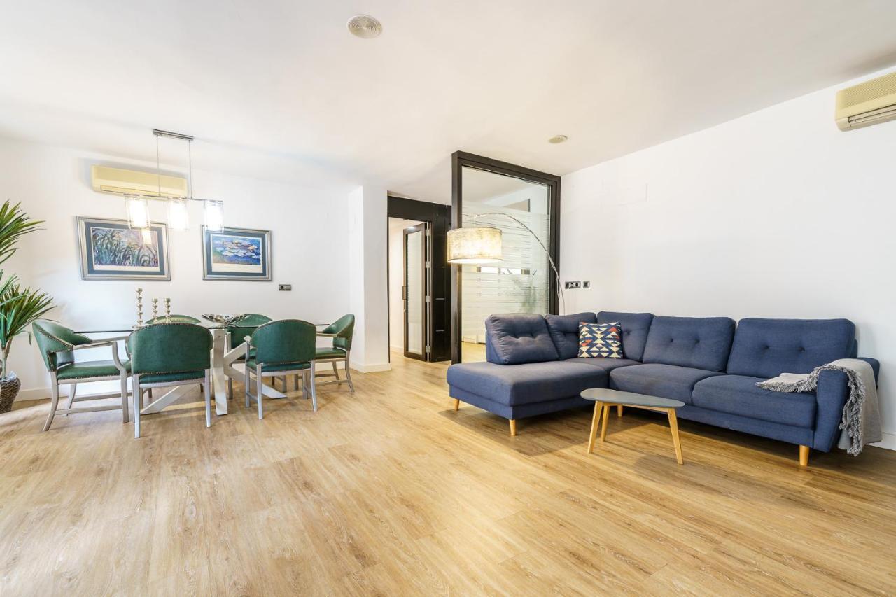 Apartamento Moderno Calle Larios Малага Екстериор снимка