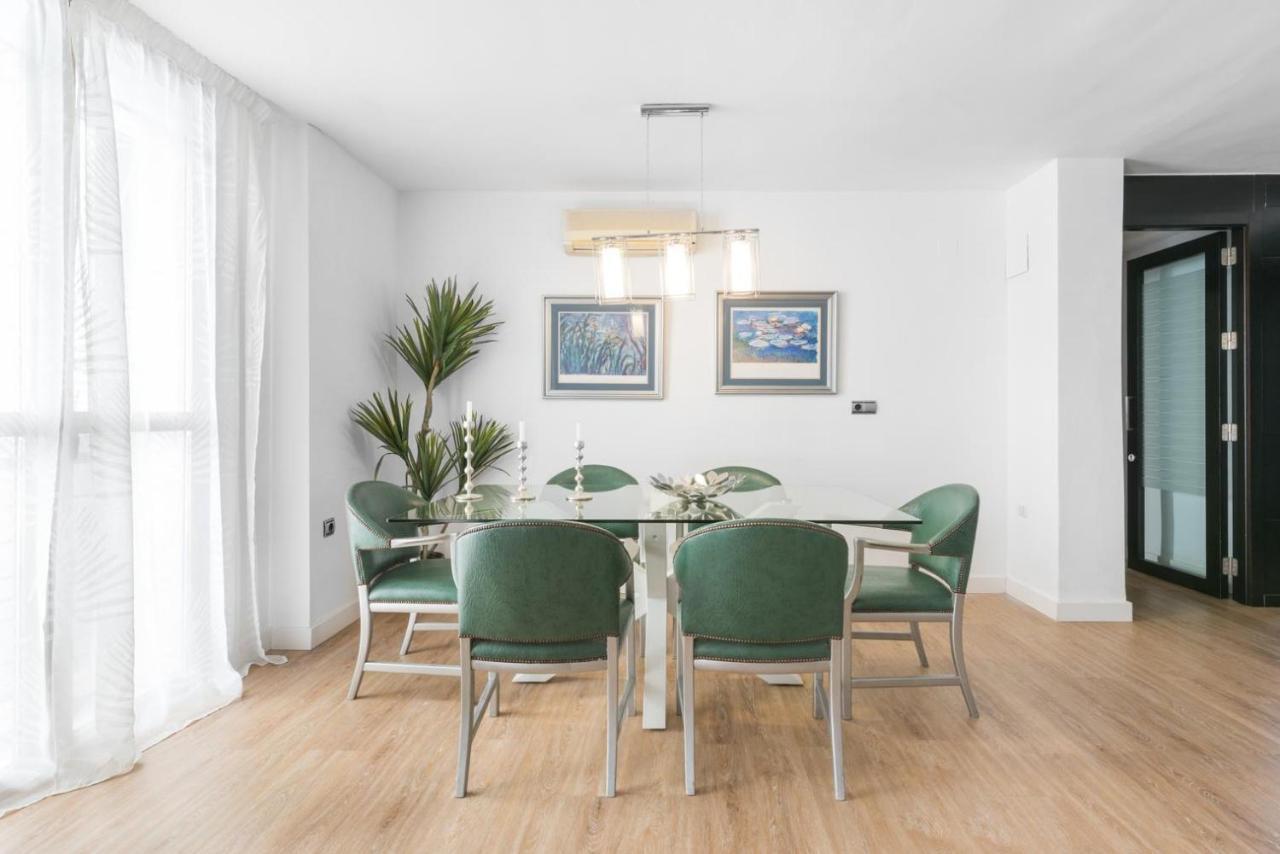 Apartamento Moderno Calle Larios Малага Екстериор снимка